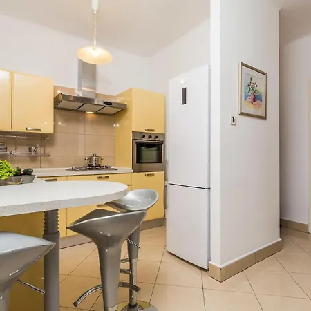 1 Opatija