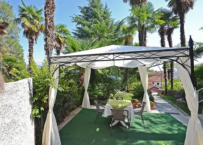 Nice Home In Opatija With Kitchen 오파티아