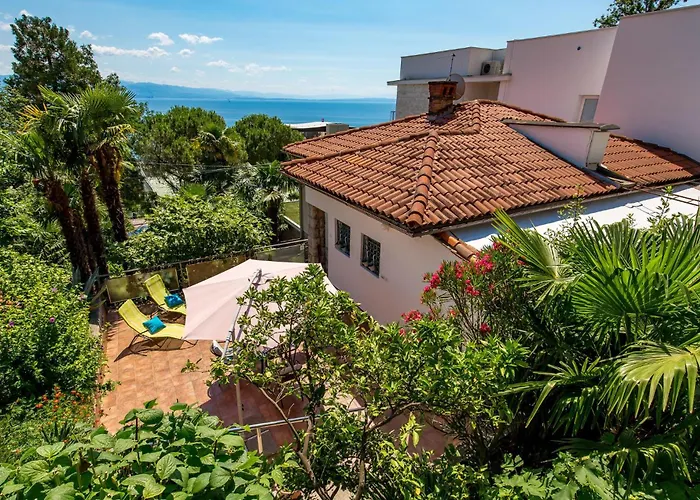 Nice Home In Opatija With Kitchen Дом отдыха *